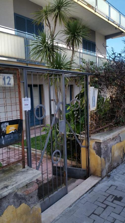 Tora House Ξενοδοχείο Κατάνια Εξωτερικό φωτογραφία